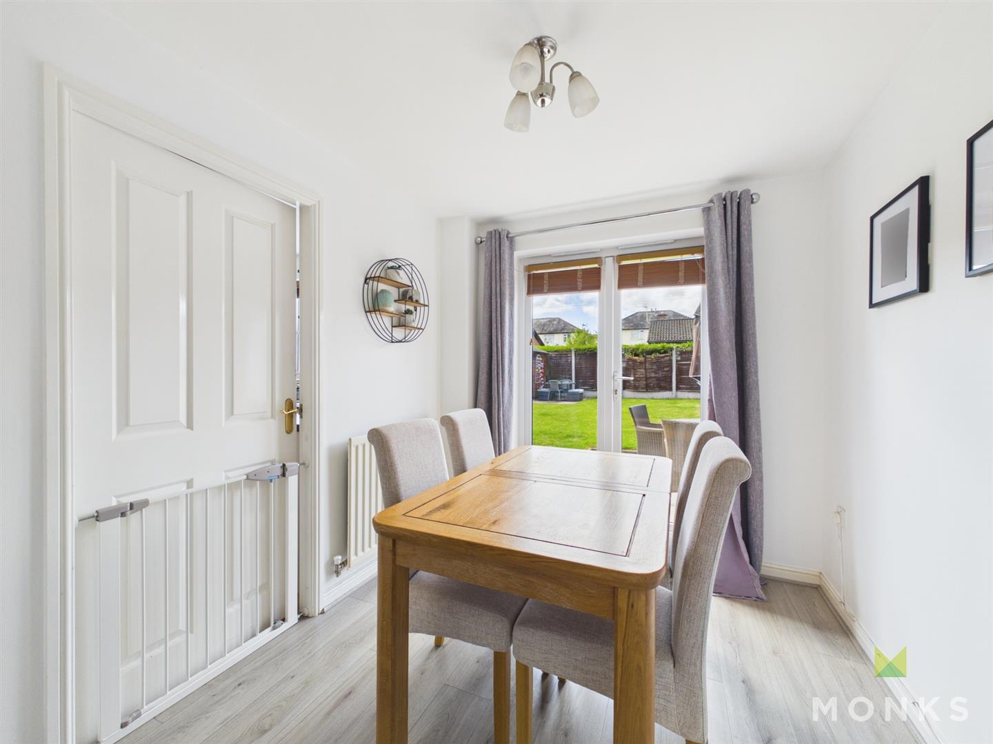 10 Sweeney Drive, Oswestry, SY10 9RH For Sale